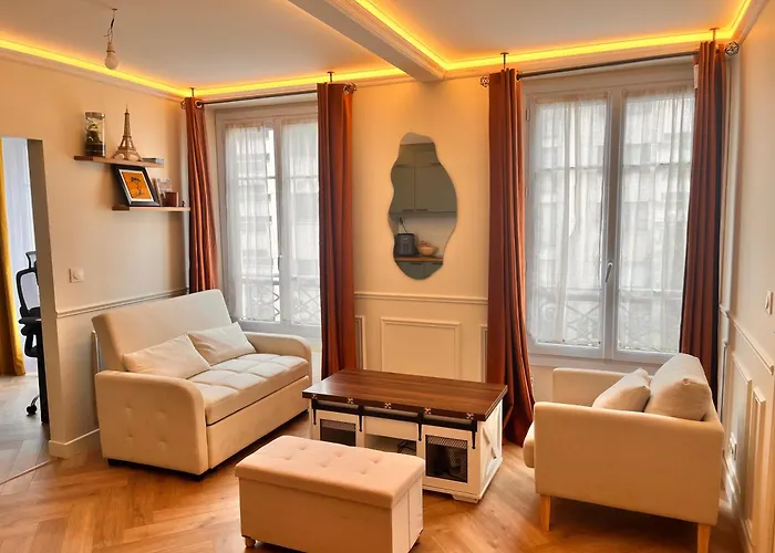 2 Bedrooms Cozy & Stylish, 15min Walk From Eiffel Tower Garden